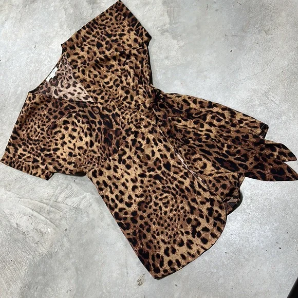 She‎ & Sky Brand Animal print shorts jumpsuit / Size L / M-61 - Picture 2 of 5